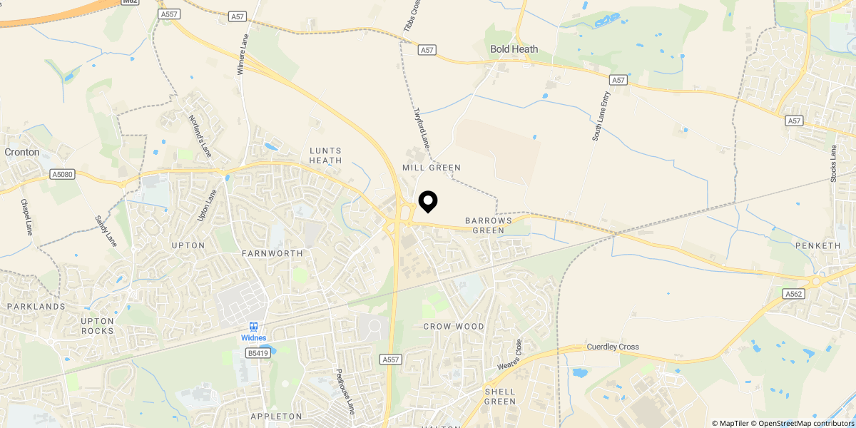 Approximate location of Hampton Court Way, Widnes, WA8 3ET